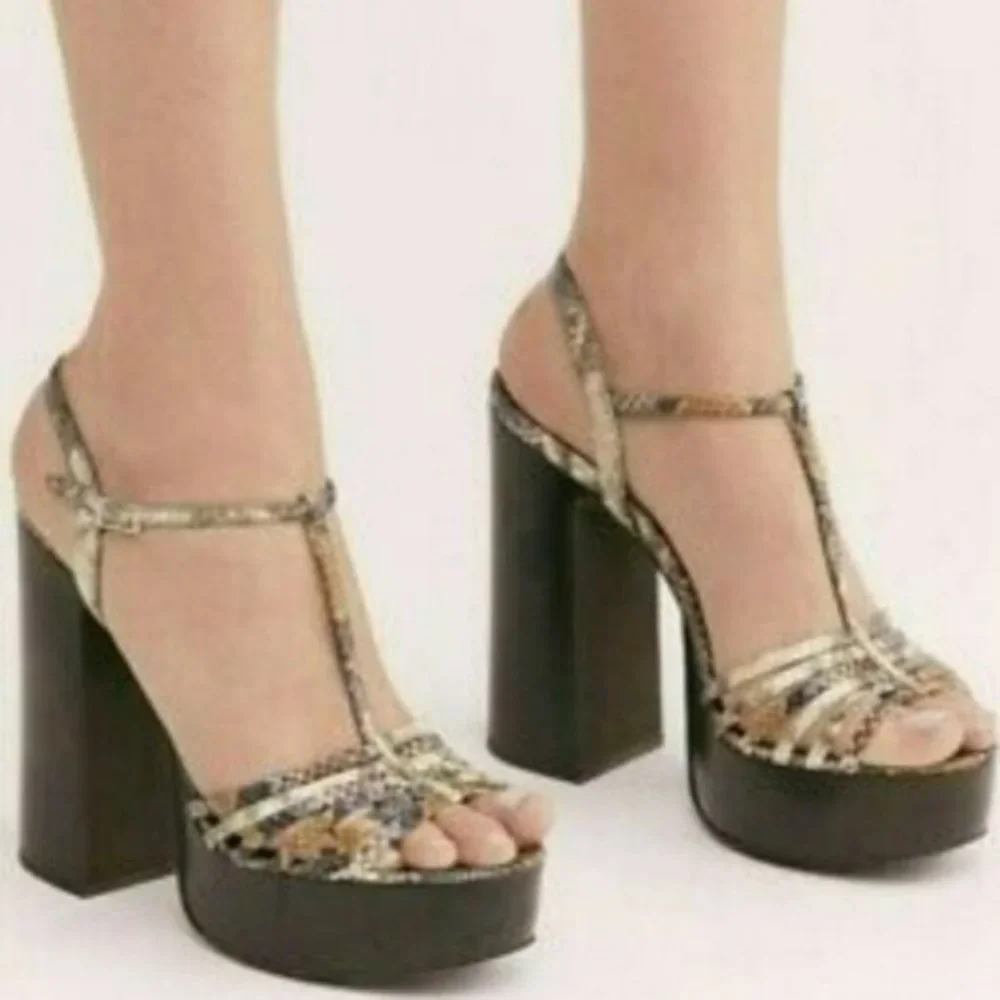 Free People Jeffrey Campbell Breakaway Platforms - Picture 7 of 9